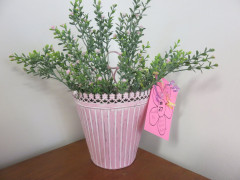 #27 Pretty Pink Posies donated by Chris' Floral in Markesan